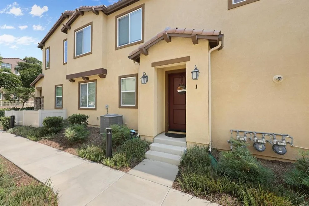Unit for sale at 1282 Santa Victoria Rd, Chula Vista, CA 91913