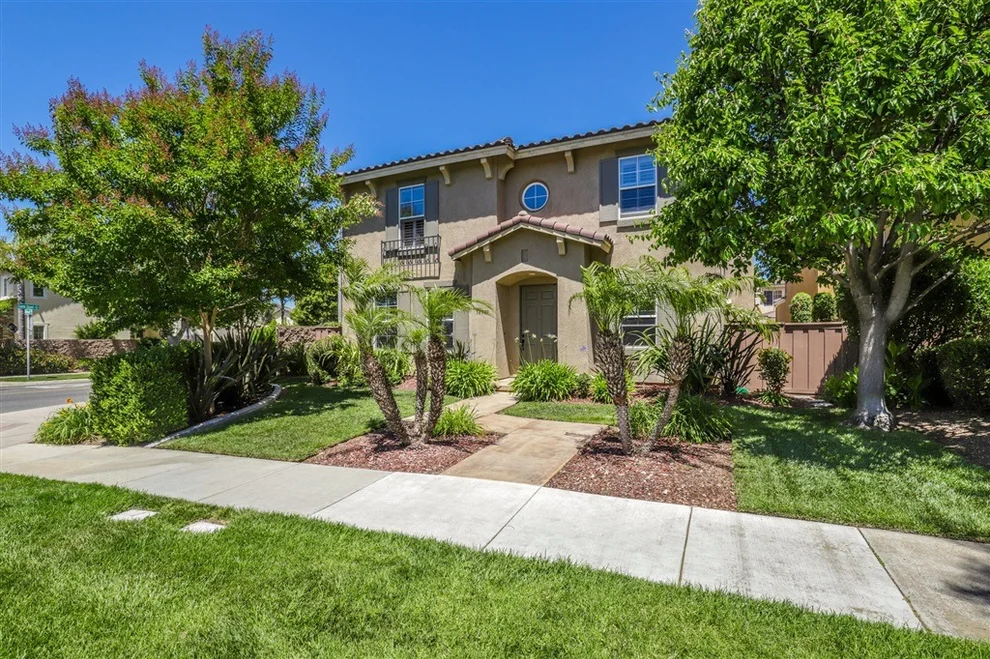 Unit for sale at 16599 4S Ranch Pkwy, San Diego, CA 92127