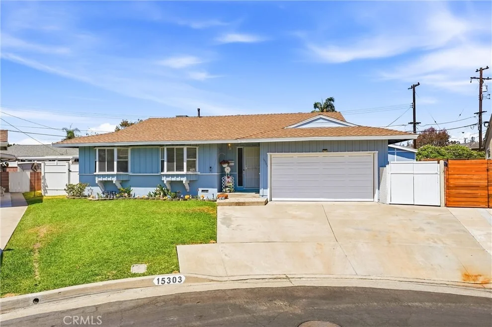 Unit for sale at 15303 Bluefield Ave, La Mirada, CA 90638