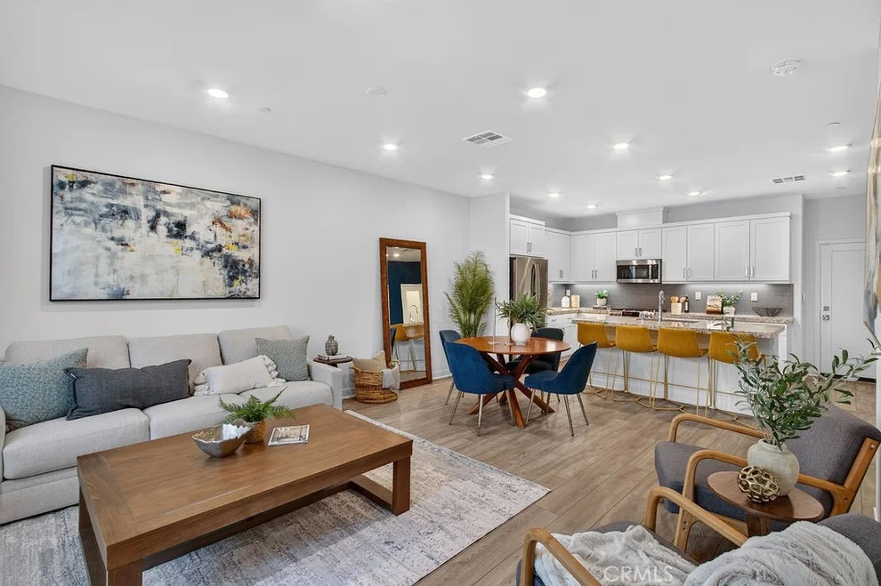 Unit for sale at 12113 Summer Ln, Whittier, CA 90602