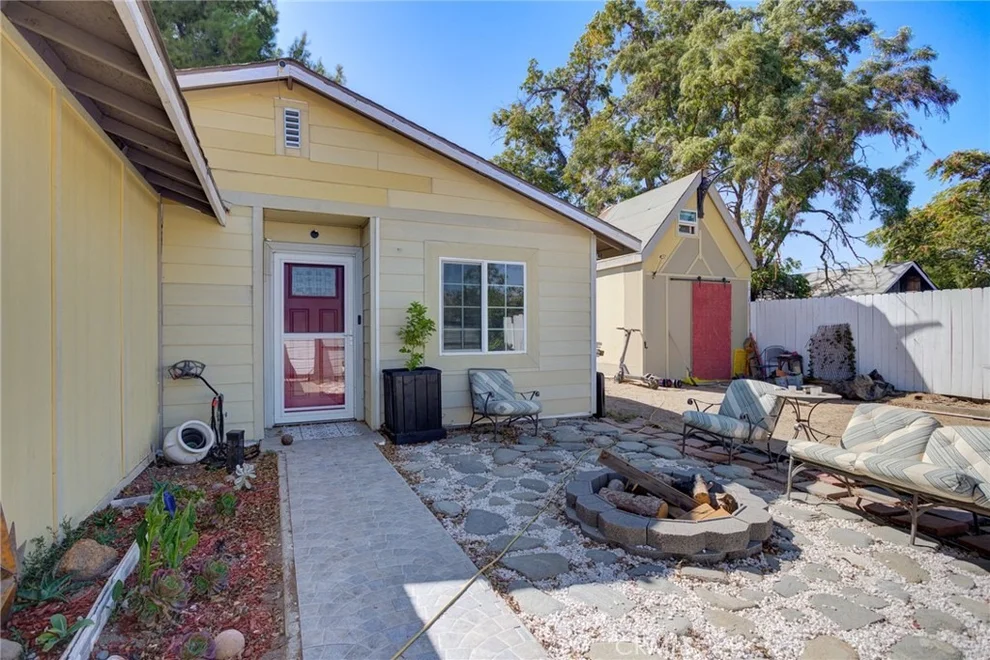Unit for sale at 611 Poquita Lane, San Miguel, CA 93401