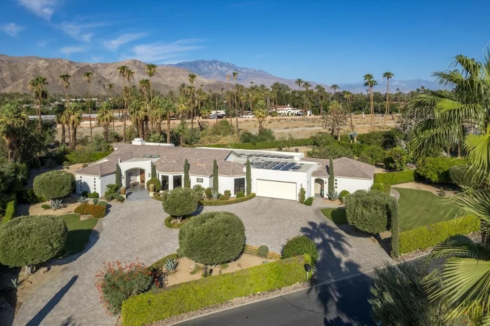 Unit for sale at 10 Clancy Lane S, Rancho Mirage, CA 92270