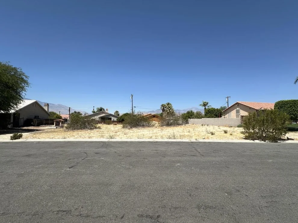 Unit for sale at 0 Ave Atezada, Desert Hot Springs, CA 92240