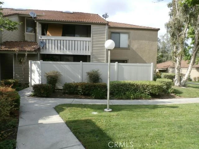 Unit for sale at 91 247 Country Mile Road, Pomona, CA 91766