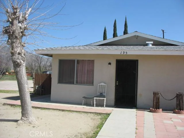 Unit for sale at 197 195 N Algona Avenue, San Jacinto, CA 92583
