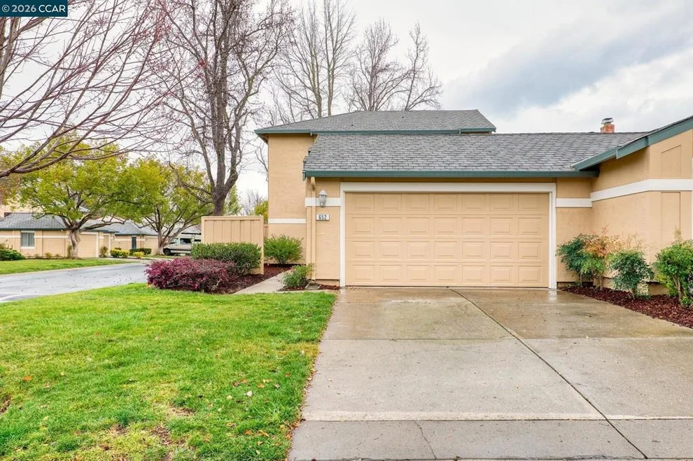 Unit for sale at 652 Savoy Ct, Walnut Creek, CA 94598