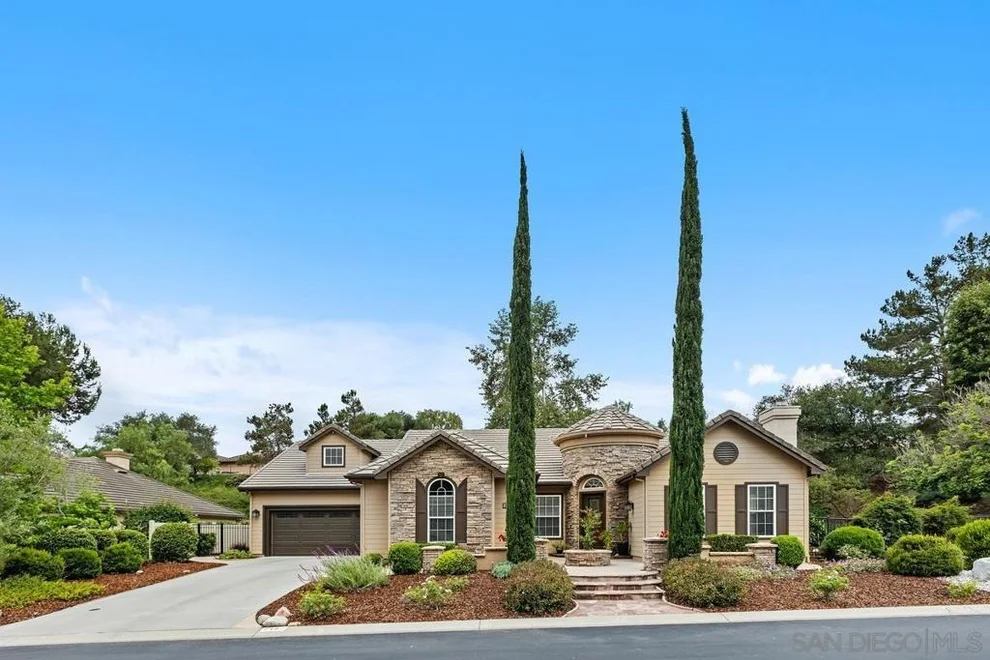 Unit for sale at 2157 Berwick Woods, Fallbrook, CA 92028
