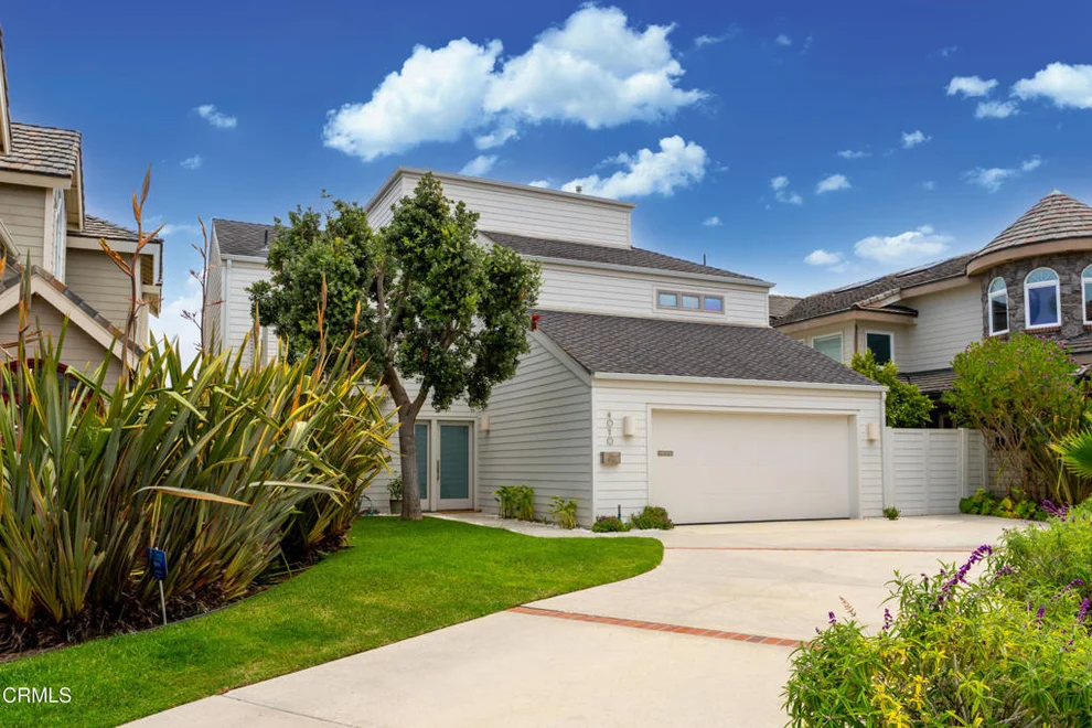 Unit for sale at 4010 Romany Drive, Oxnard, CA 93035