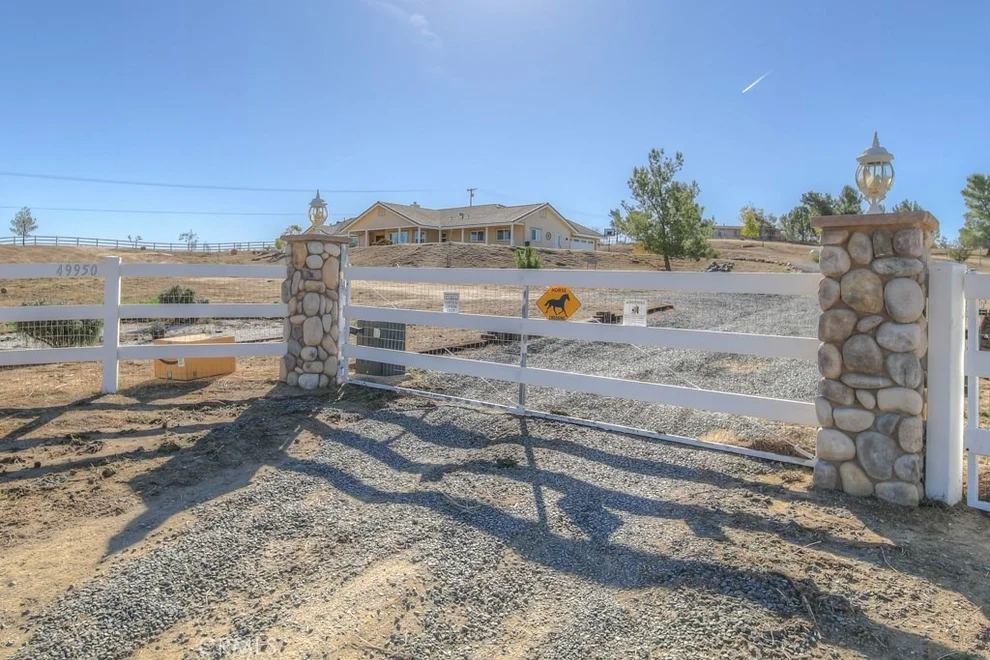 Unit for sale at 49950 Pawnee Court, Aguanga, CA 92536