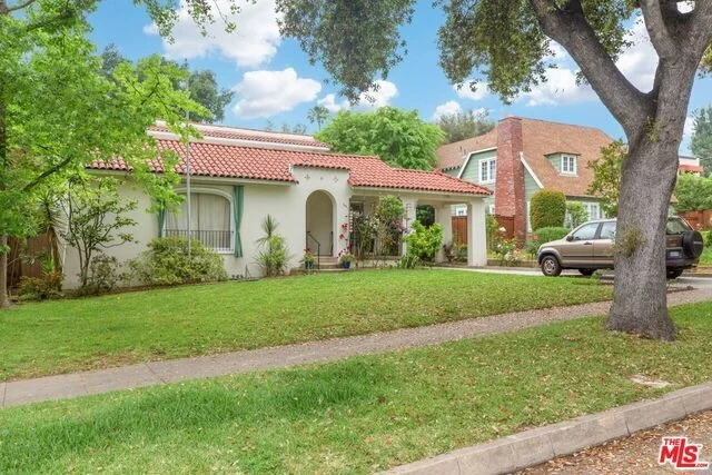 Unit for sale at 1195 N CHESTER Avenue, Pasadena, CA 91104