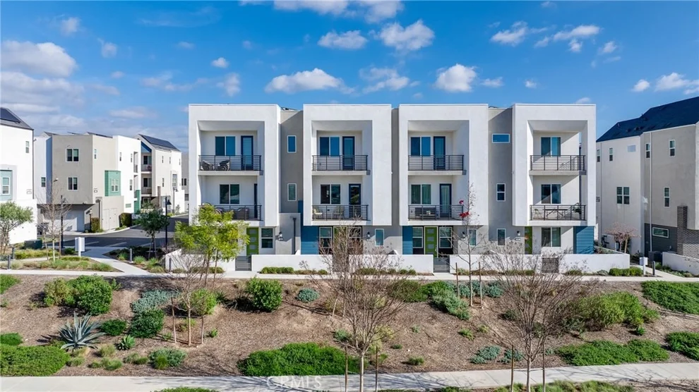 Unit for sale at 390 Merit, Irvine, CA 92618