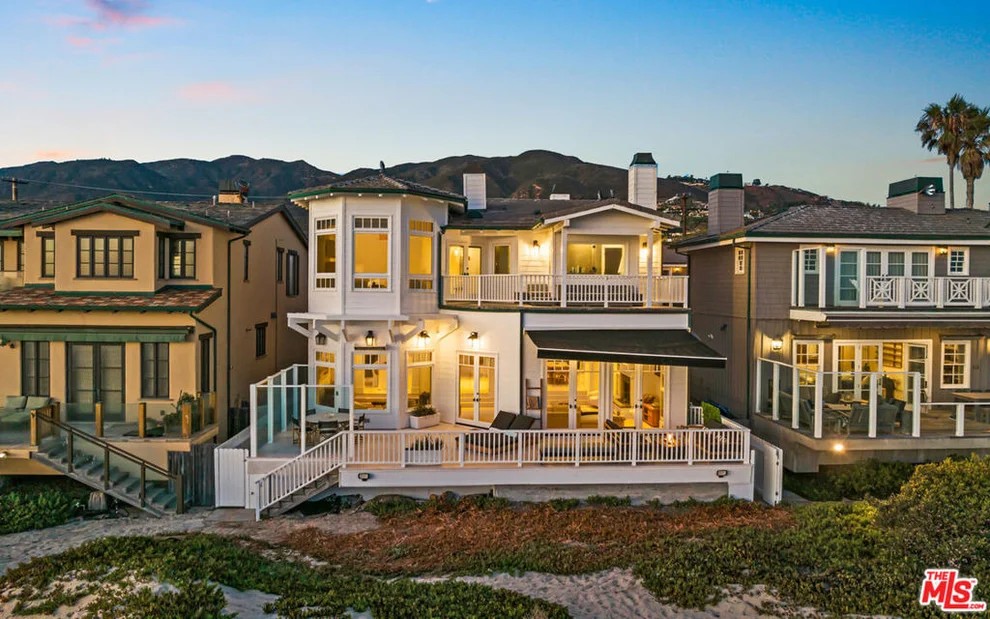 Unit for sale at 30718 Pacific Coast Highway, Malibu, CA 90265