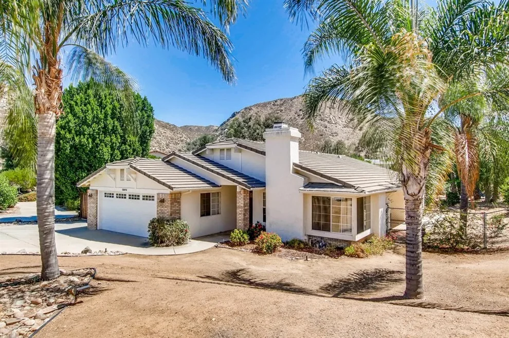 Unit for sale at 15645 Cathedral Way, Ramona, CA 92065