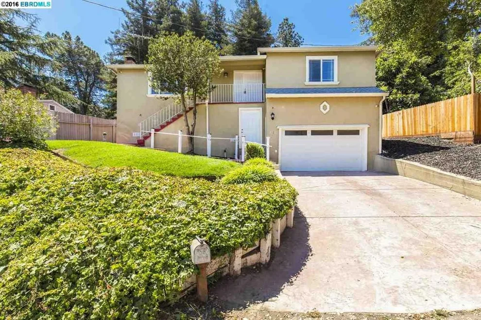 Unit for sale at 3810 DELMONT AVE, Oakland, CA 94605