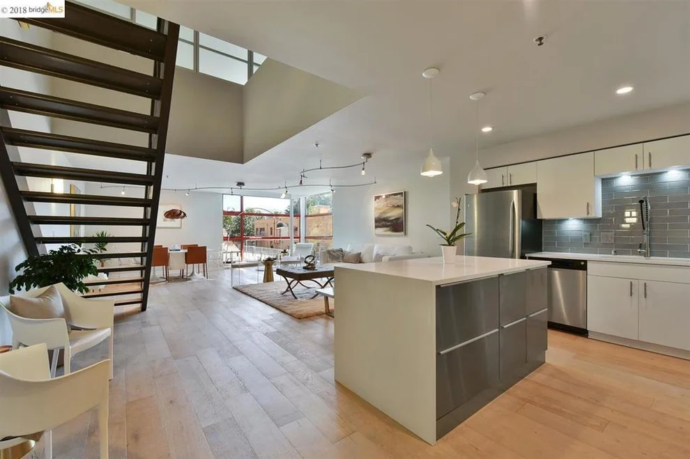 Unit for sale at 1007 41st St, Oakland, CA 94608