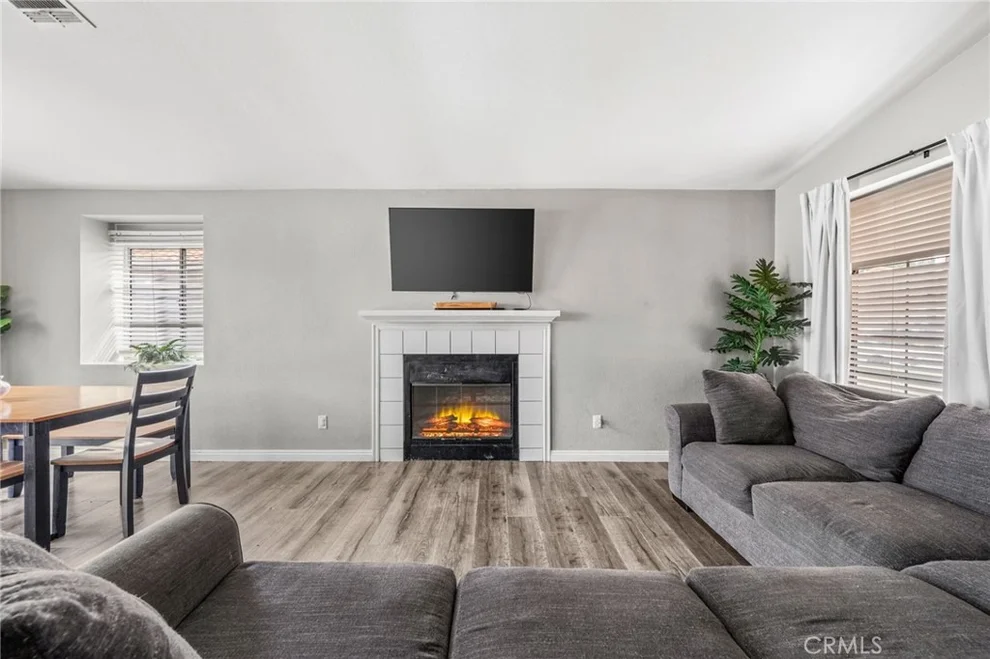Unit for sale at 39875 Knollridge, Temecula, CA 92591