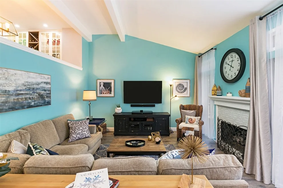 Unit for sale at 7311 Alicante Rd, Carlsbad, CA 92009