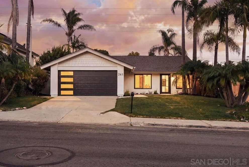 Unit for sale at 241 Rodney, Encinitas, CA 92024