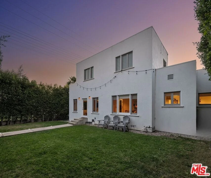 Unit for sale at 803 N Curson Avenue, Los Angeles, CA 90046