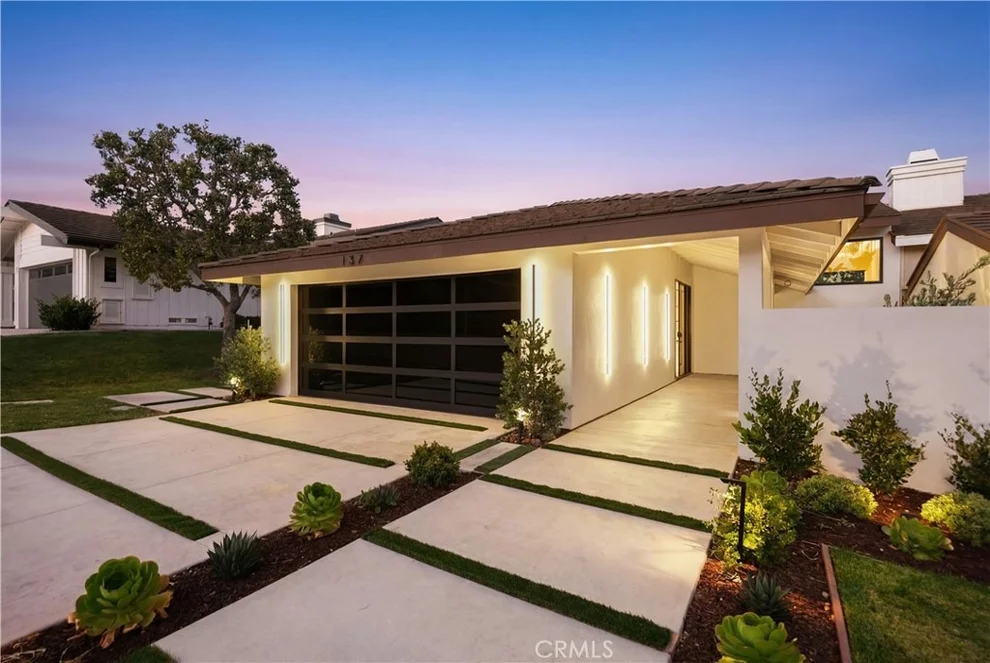 Unit for sale at 137 Jasmine Creek Dr, Corona Del Mar, CA 92625