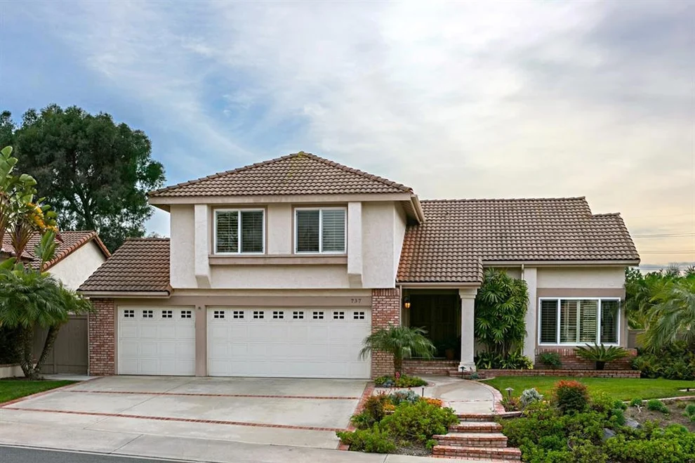 Unit for sale at 737 Fieldstone Lane, Encinitas, CA 92024