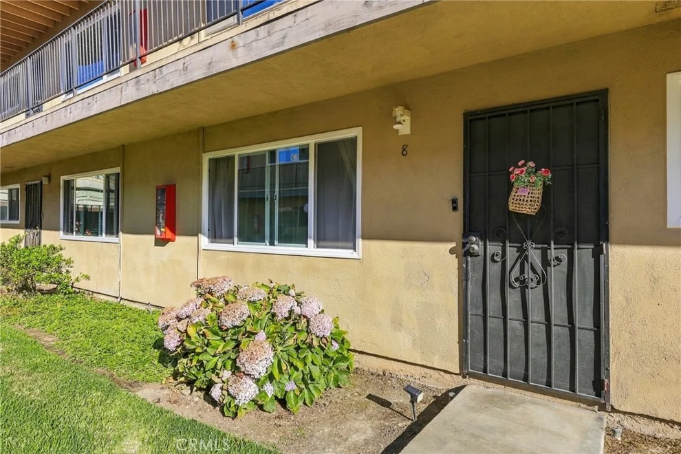 5535 Ackerfield Avenue
