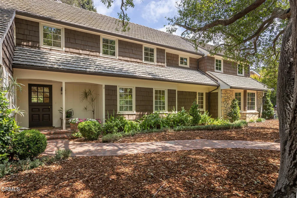 Unit for sale at 3788 Chevy Chase Drive, La Canada Flintridge, CA 91011