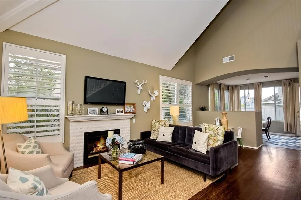 Unit for sale at 1081 Cottage Way, Encinitas, CA 92024