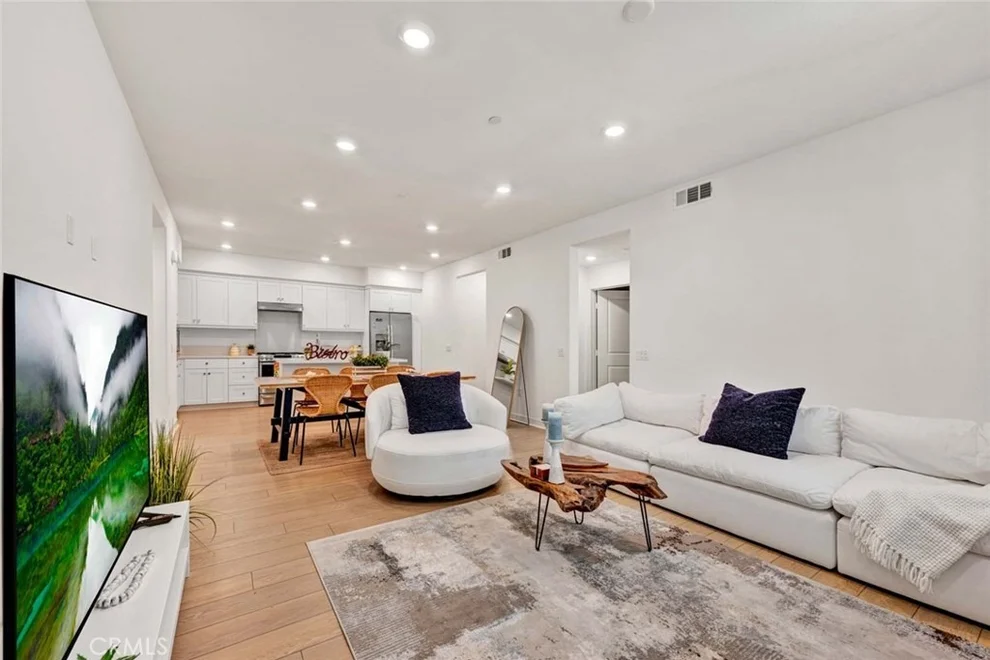 Unit for sale at 1300 Lasso Way, Rancho Mission Viejo, CA 92694