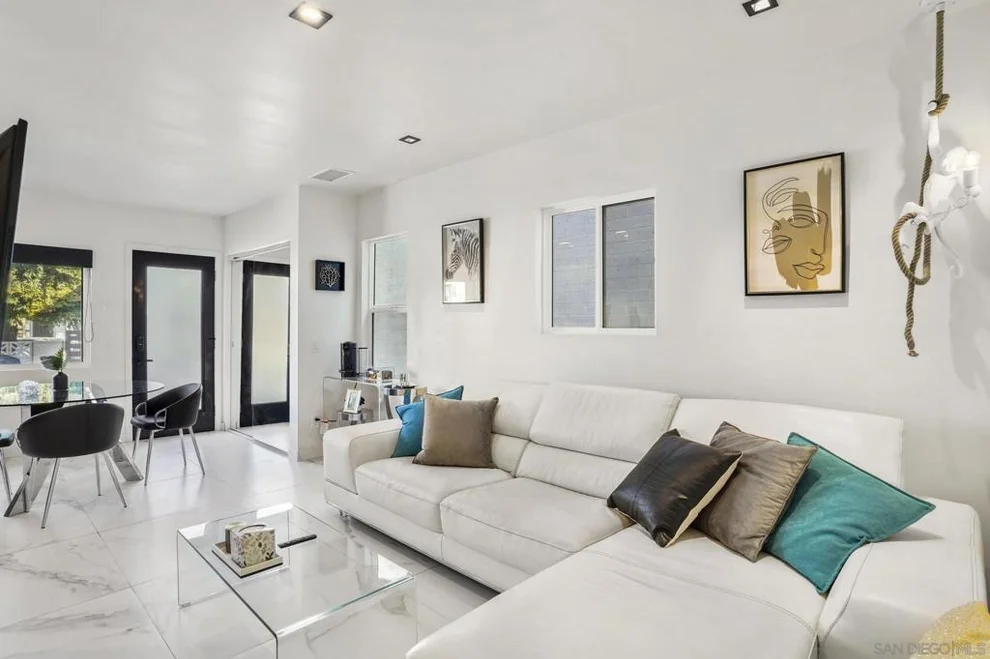 Unit for sale at 4915 17 Voltaire St, San Diego, CA 92107