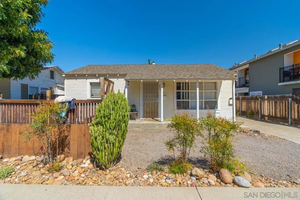 Unit for sale at 2636 38 Hornblend Street, San Diego, CA 92109