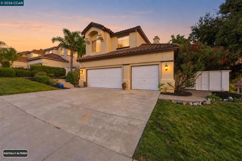Unit for sale at 2153 Bluerock Cir, Concord, CA 94521