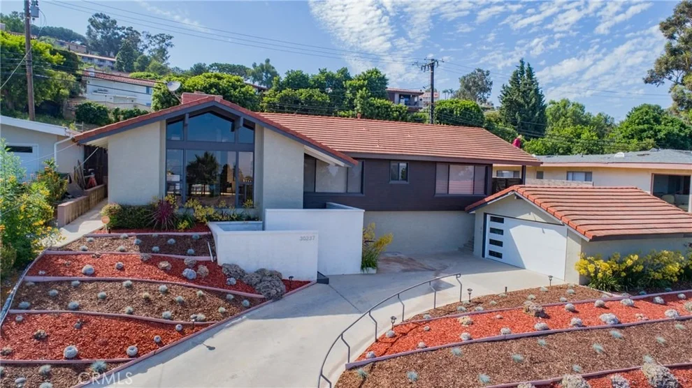 Unit for sale at 30237 Kingsridge Drive, Rancho Palos Verdes, CA 90275