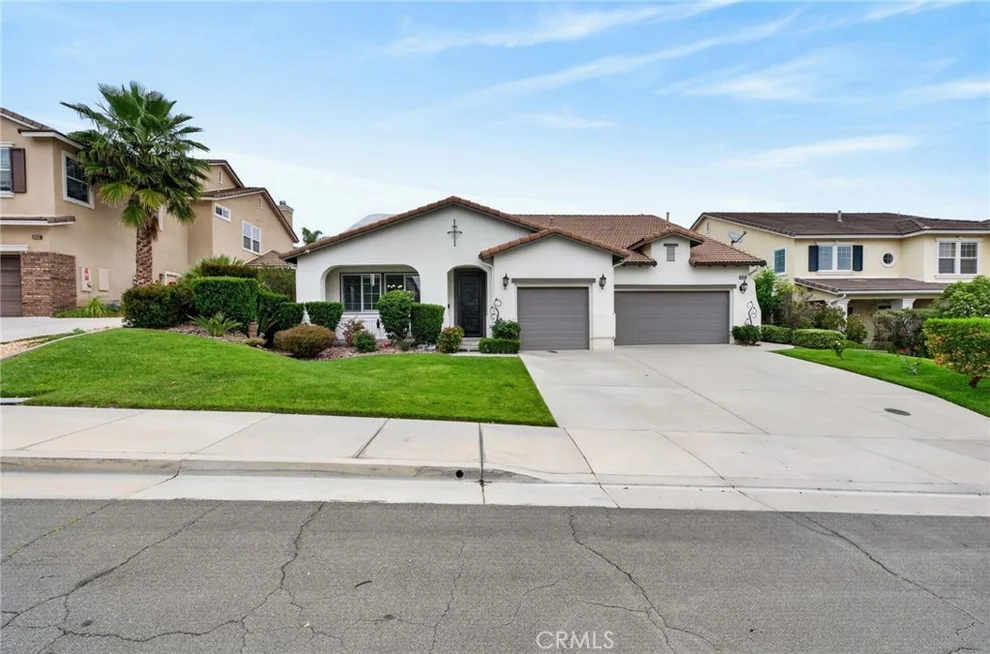 Unit for sale at 30410 Savoie Street, Murrieta, CA 92563