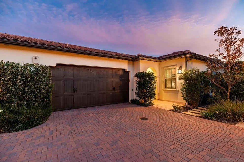 Unit for sale at 7911 Lusardi Creek Ln, San Diego, CA 92127