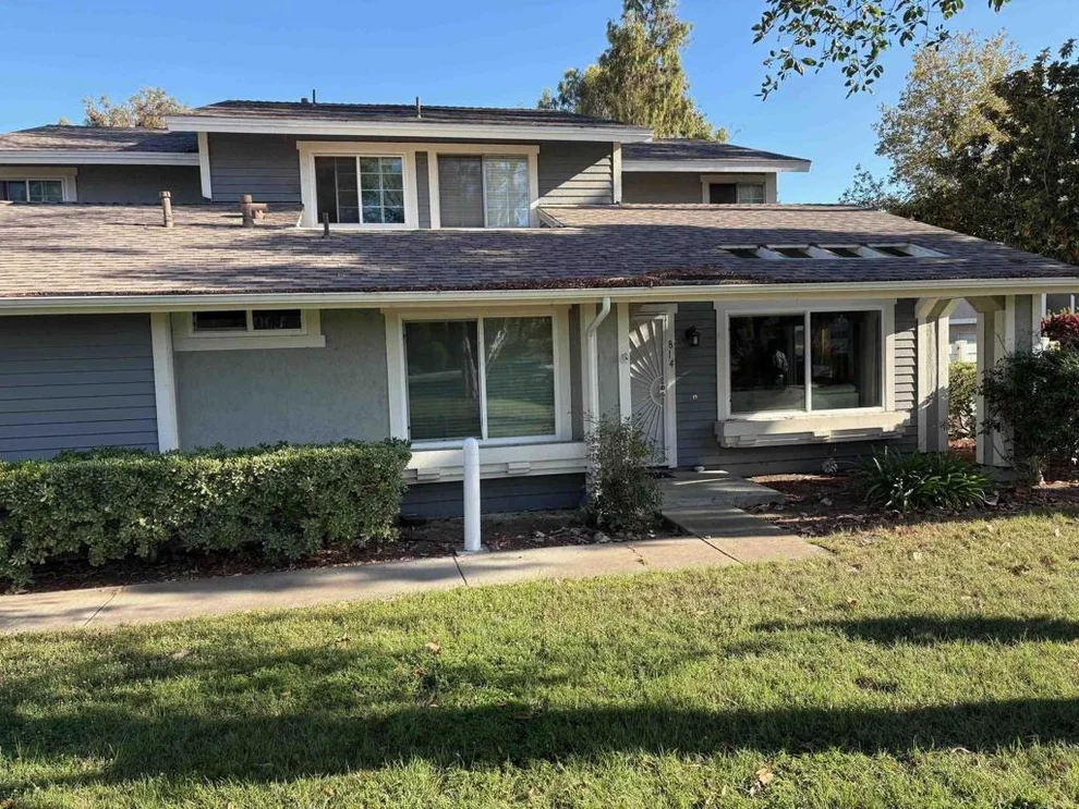 Unit for sale at 814 Shelter Cove Way, Oceanside, CA 92058