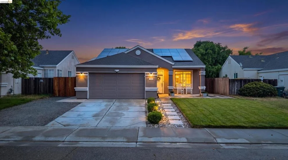 Unit for sale at 560 Anderson Way, Rio Vista, CA 94571