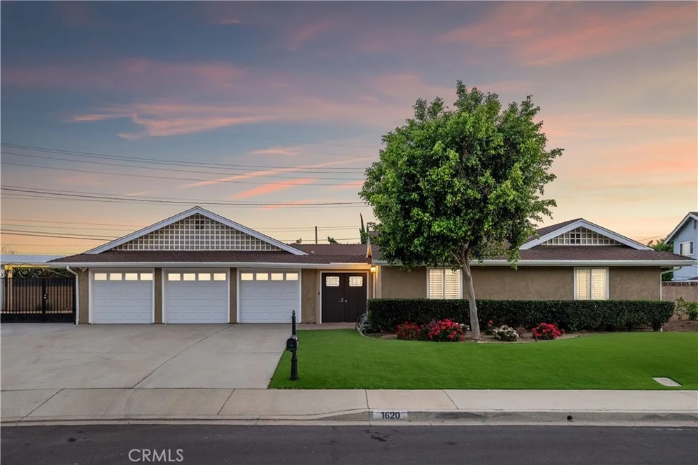 Unit for sale at 1620 Victoria Place, La Verne, CA 91750