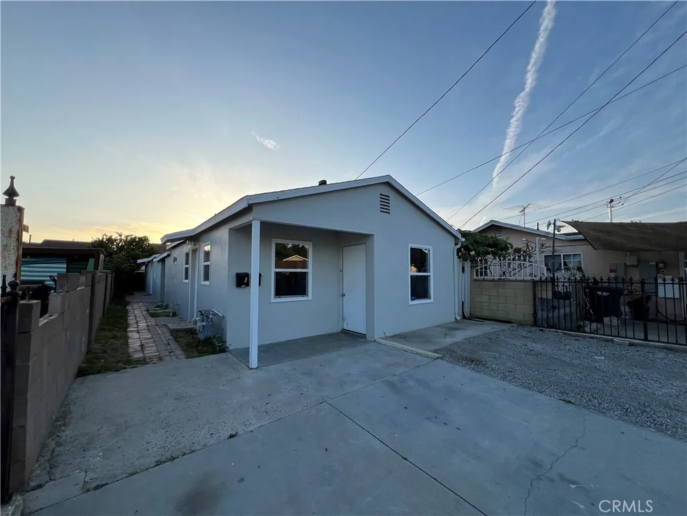 Unit for sale at 20719 Alburtis Avenue, Lakewood, CA 90715
