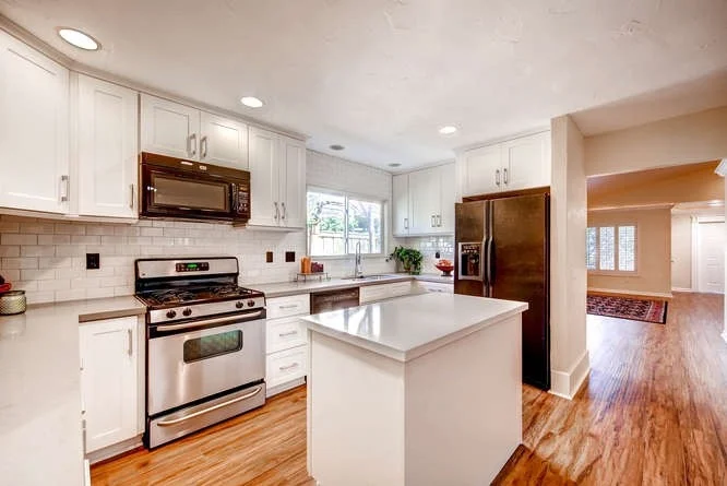 Unit for sale at 10930 Cool Lake Ter, San Diego, CA 92128