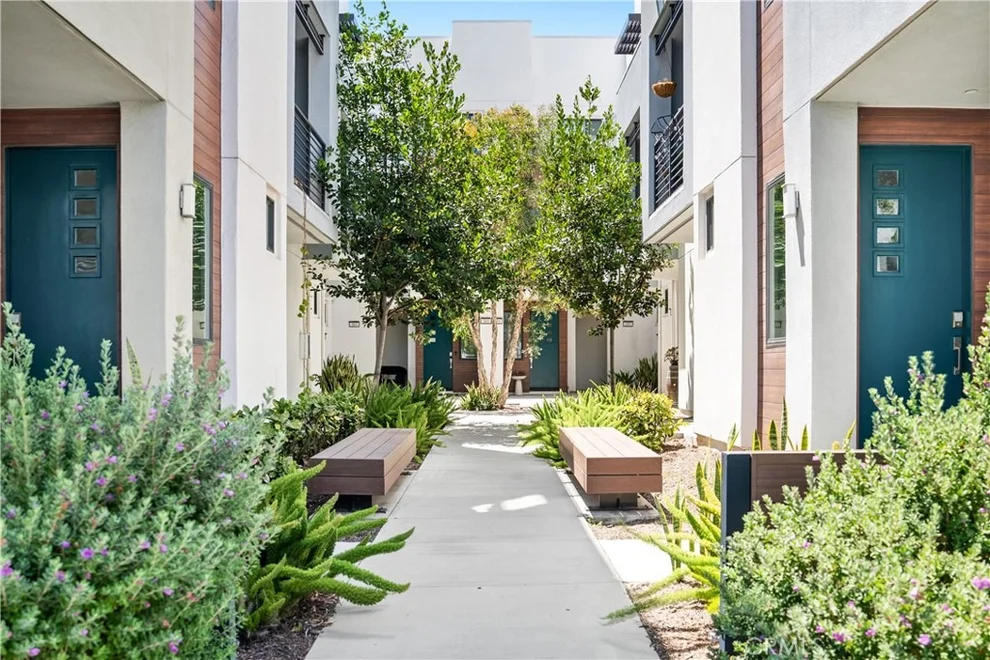 Unit for sale at 309 Lodestar, Tustin, CA 92782