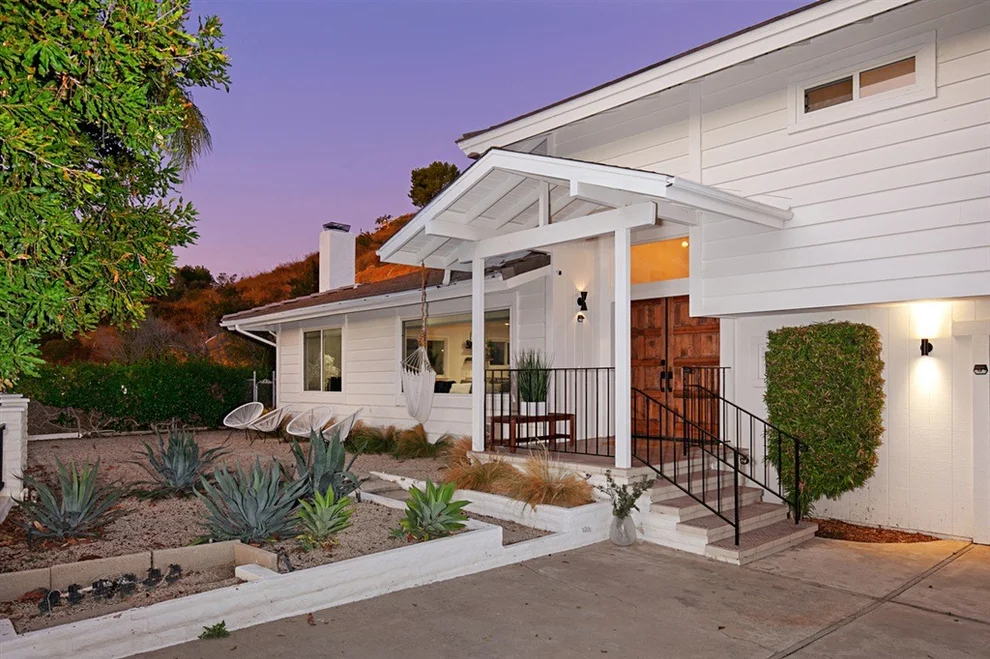 Unit for sale at 3548 Laurashawn Lane, Escondido, CA 92026