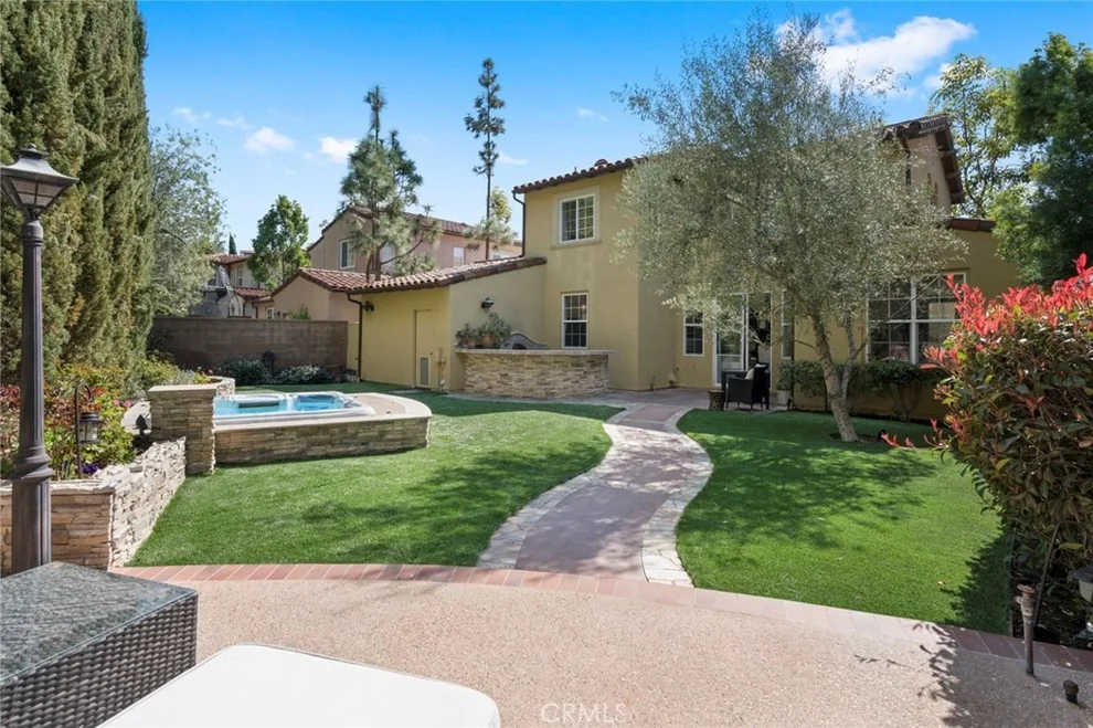 Unit for sale at 111 Canyoncrest, Irvine, CA 92603