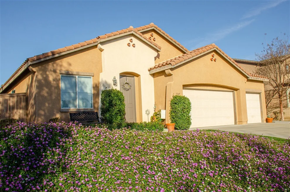 Unit for sale at 1549 Emerald Ridge Rd, Fallbrook, CA 92028