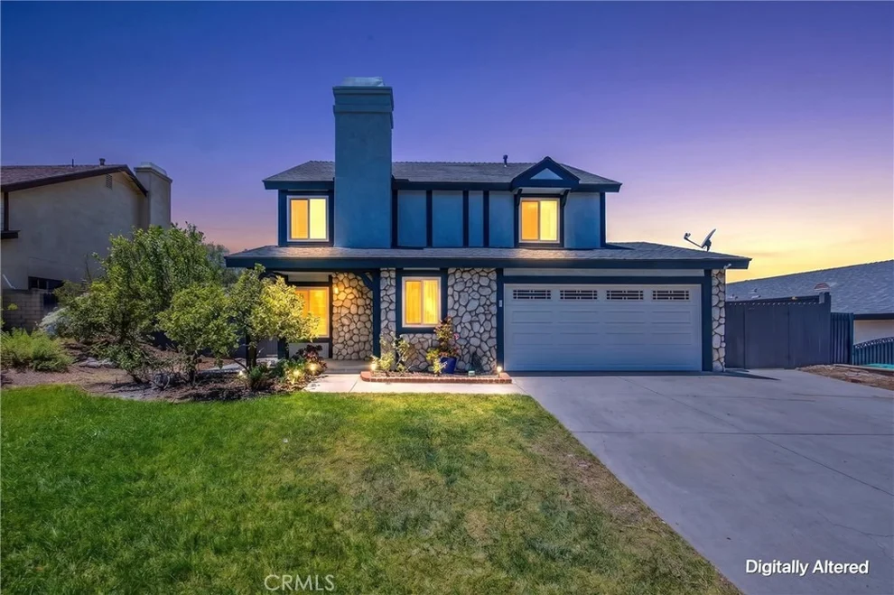 Unit for sale at 1926 S Starfire Ave, Corona, CA 92879