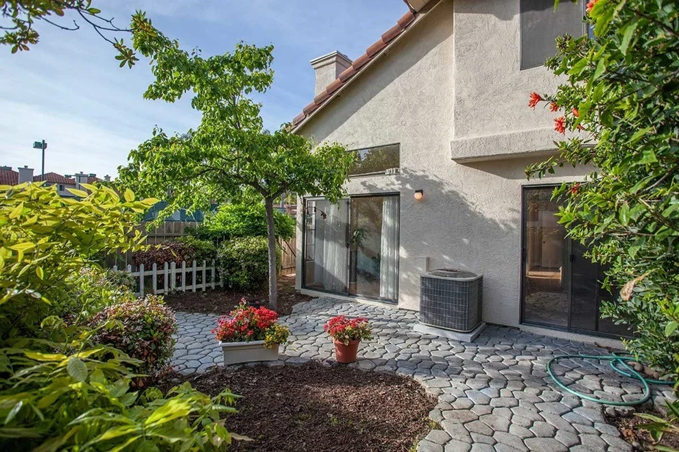 Unit for sale at 12313 Caminito Mira Del Mar, San Diego, CA 92130