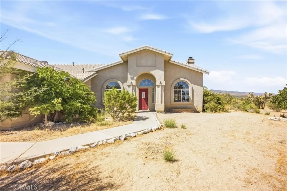 Unit for sale at 1397 Sierra, Pinon Hills, CA 92372