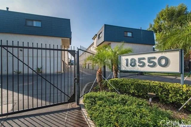 Unit for sale at 18550 Hatteras Street, Tarzana, CA 91356