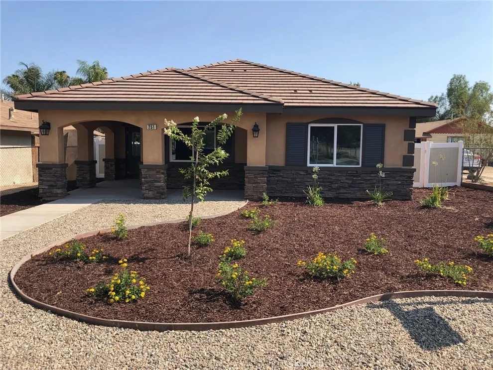 Unit for sale at 251 W FIRST ST, Perris, CA 92570