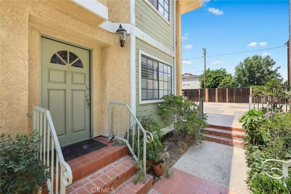 Unit for sale at 25 Palmetto Drive, Alhambra, CA 91801